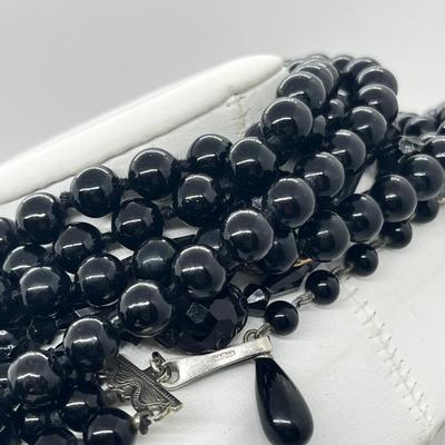LOT 166J: Vintage Black Glass Bead Lot