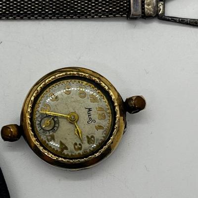LOT: 167J: Antique/Vintage Watch Lot for Craft or Repair