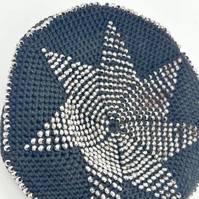 LOT 169J: Art Deco Beaded Crochet Metal Flap Coin Purses
