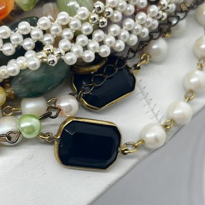 LOT 175J: Bright Colored Necklace Lot