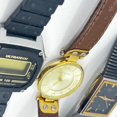 LOT 178J: Watch Lot