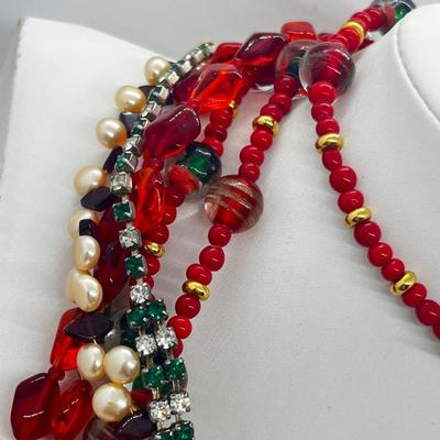 LOT 179J: Glass Bead Necklace Lot