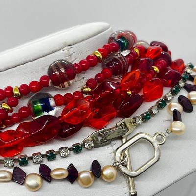LOT 179J: Glass Bead Necklace Lot