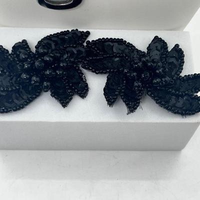 LOT: 180J: Vintage Seed Beaded Necklace, Black Lace Bead Necklace, Shoe Clips and More