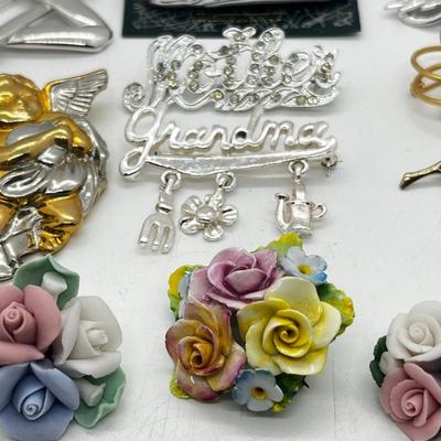 LOT 187J: Vintage Brooches: Monet, Avon, JJ, Buds and Bloom and More