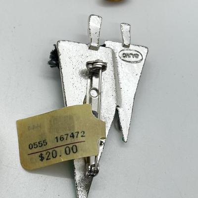 LOT: 191J: Christmas Brooch Lot: Avon, AJMC and More