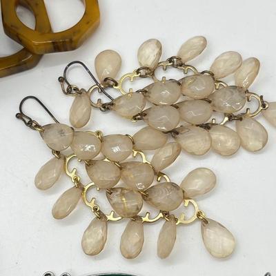 LOT 194J: Lot of Vintage Pierced Earrings: Avon, Liz Claiborne and More