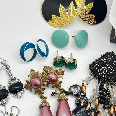 LOT 194J: Lot of Vintage Pierced Earrings: Avon, Liz Claiborne and More