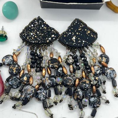 LOT 194J: Lot of Vintage Pierced Earrings: Avon, Liz Claiborne and More