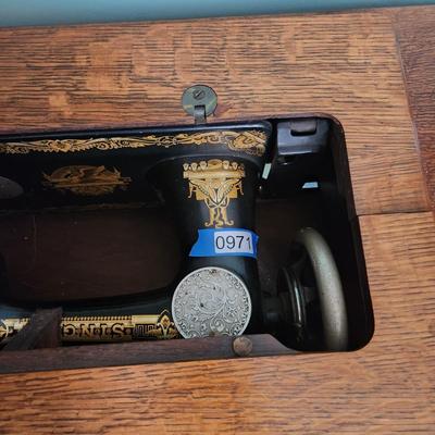 Antique Singer Treadle Sewing Machine Working Condition