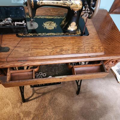 Antique Singer Treadle Sewing Machine Working Condition