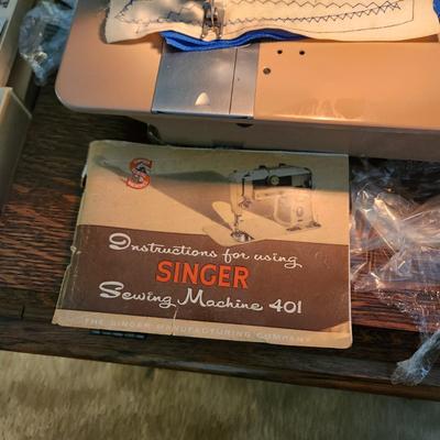 Singer 401A Sewing Machine