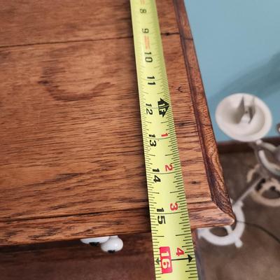 Clarks O.N.T. Spool 2 Drawer Spool Cabinet with Contents shown