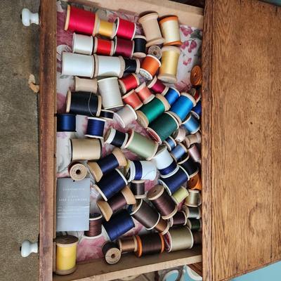 Clarks O.N.T. Spool 2 Drawer Spool Cabinet with Contents shown