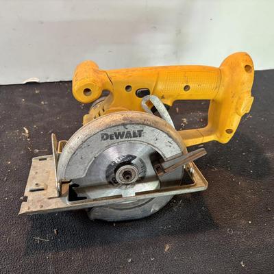 DeWalt Cordless Circular Saw