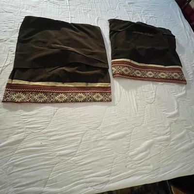 Bear Motif Curtains, Lamps & More (PB-MG)