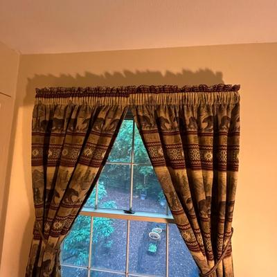 Bear Motif Curtains, Lamps & More (PB-MG)