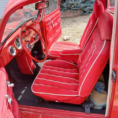 Custom 1966 Volkswagen Beetle Pickup Conversion – 1300cc Engine, Street Rod Style