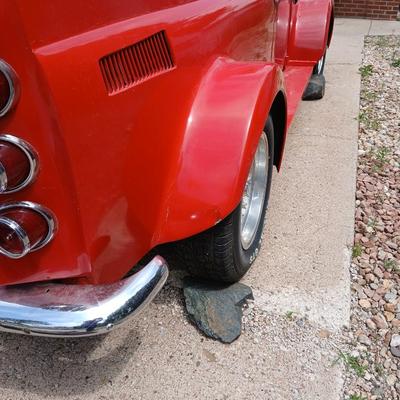 Custom 1966 Volkswagen Beetle Pickup Conversion – 1300cc Engine, Street Rod Style