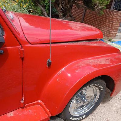 Custom 1966 Volkswagen Beetle Pickup Conversion – 1300cc Engine, Street Rod Style
