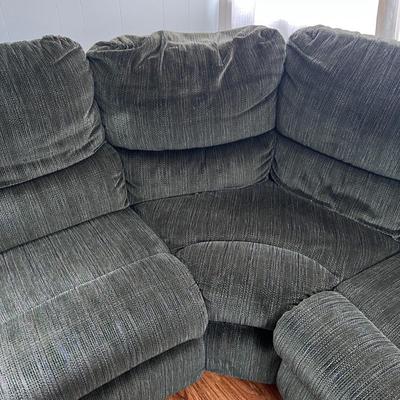 La-Z-Boy Sleeper Sectional Sofa w Recliner
