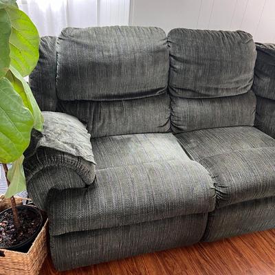 La-Z-Boy Sleeper Sectional Sofa w Recliner