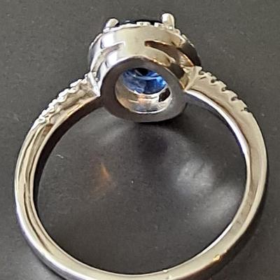 Sterling silver ring size 6