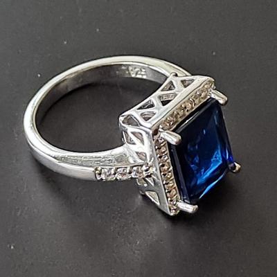 Sterling Silver Ring Sz 6