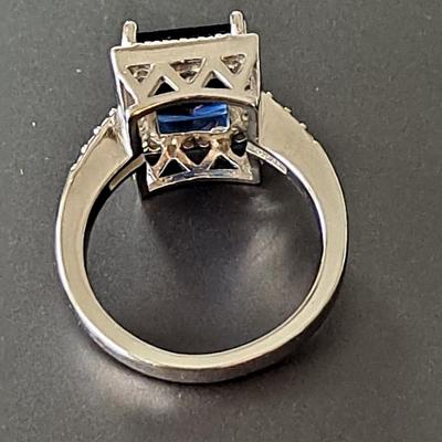 Sterling Silver Ring Sz 6