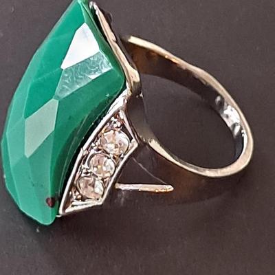 Fashion Ring Size 8