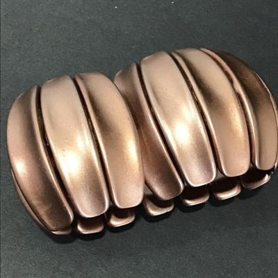 Large chunky stretch bracelet