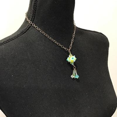 Vintage glass pendant necklace