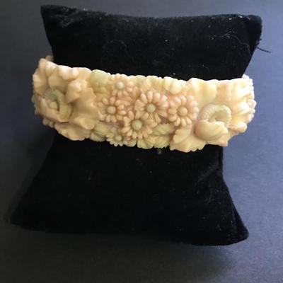 Vintage celluloid bangle bracelet