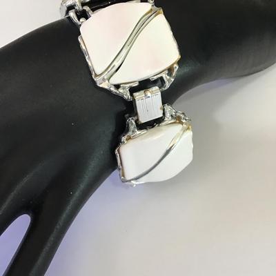 Vintage White chunky thermoset bracelet