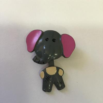 Vintage Korea , you articulating elephant brooch