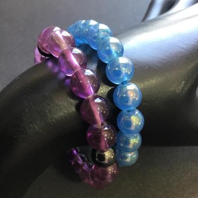 Blue and purple beaded stretch bracelet