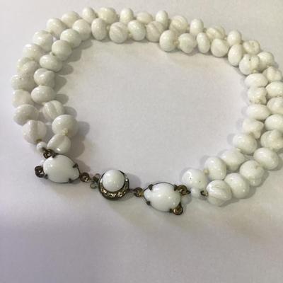 Beautiful vintage art deco Czech white milk, glass double strand choker necklace very beautiful very nice