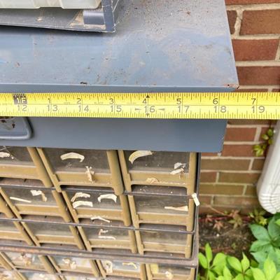 Sale Photo Thumbnail #829