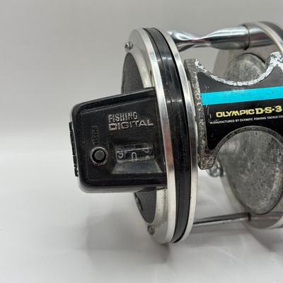 LOT 63L: Olympic DS3 Dohlzuki 500 DC Fishing Reel