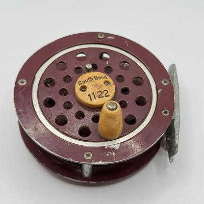 LOT 66L: Vintage Fishing Reels: Daiwa 232, South Bend 1122 & Ocean City 80