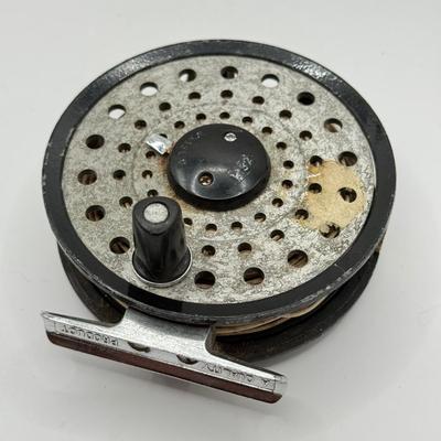 LOT 66L: Vintage Fishing Reels: Daiwa 232, South Bend 1122 & Ocean City 80