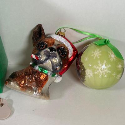LOT 70L: Harley Davidson 100th Anniversary Ornaments NIB, Harley Davidson Books & Glass Motorcycle Ornament