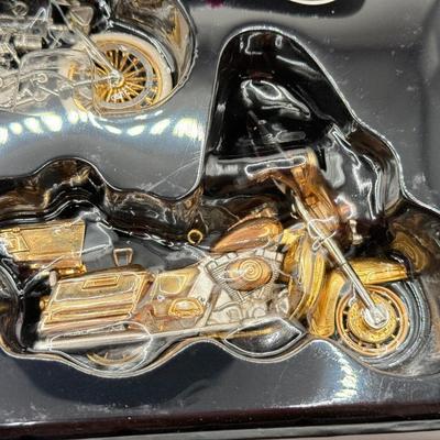 LOT 70L: Harley Davidson 100th Anniversary Ornaments NIB, Harley Davidson Books & Glass Motorcycle Ornament