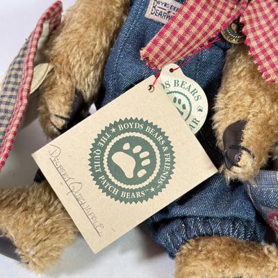 LOT 74K: Boyd’s Stuffed Bears Collection