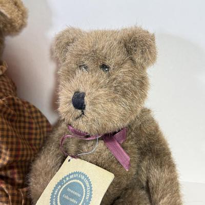 LOT 74K: Boyd’s Stuffed Bears Collection