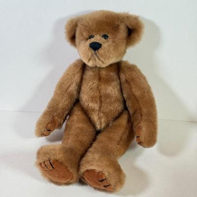 LOT 75K: Stuffed Bears: Lenox, Snuggle, Heunec & More