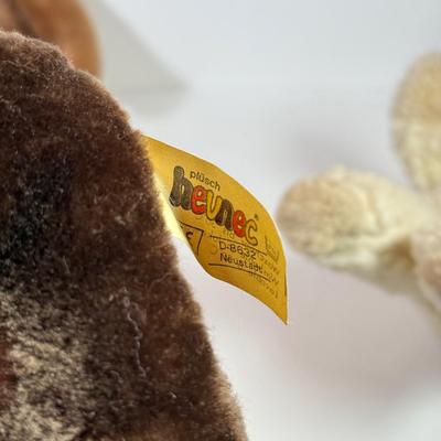 LOT 75K: Stuffed Bears: Lenox, Snuggle, Heunec & More