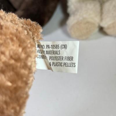 LOT 75K: Stuffed Bears: Lenox, Snuggle, Heunec & More