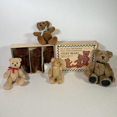LOT 77K: Mini Vintage Articulated Teddy Bears: Boyd’s, Flocked & More