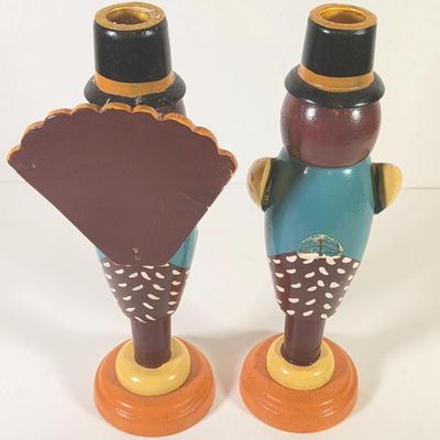 LOT 82L: Vintage Fall/Thanksgiving Themed, Figurines, S&P Shakers, Stained Glass, Candles & Candle Votives